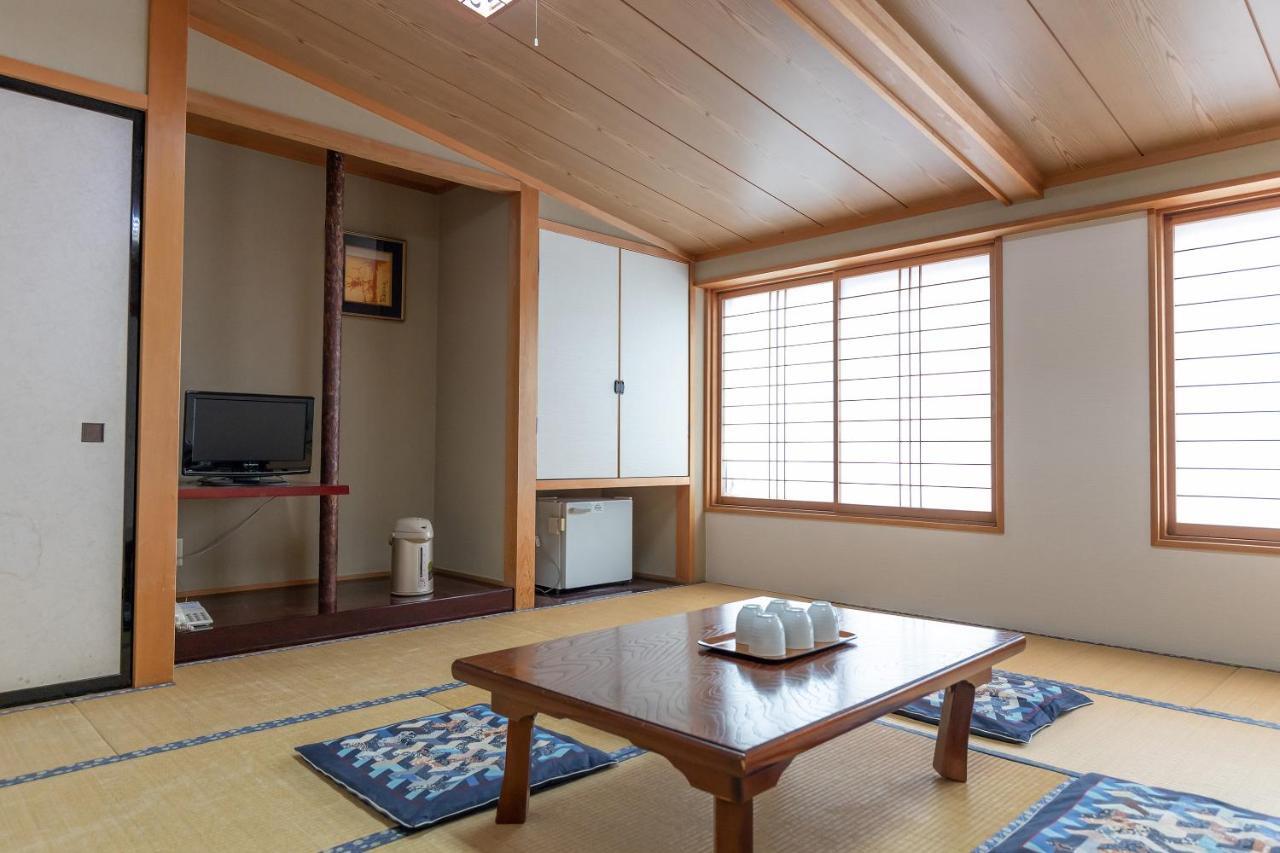 Tabist Kanko Business Hotel Matsuyama Hida Takayama Takajama Kültér fotó